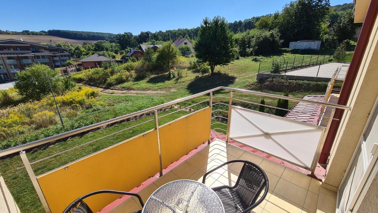 Apartman Norika Podhájska Exteriör bild